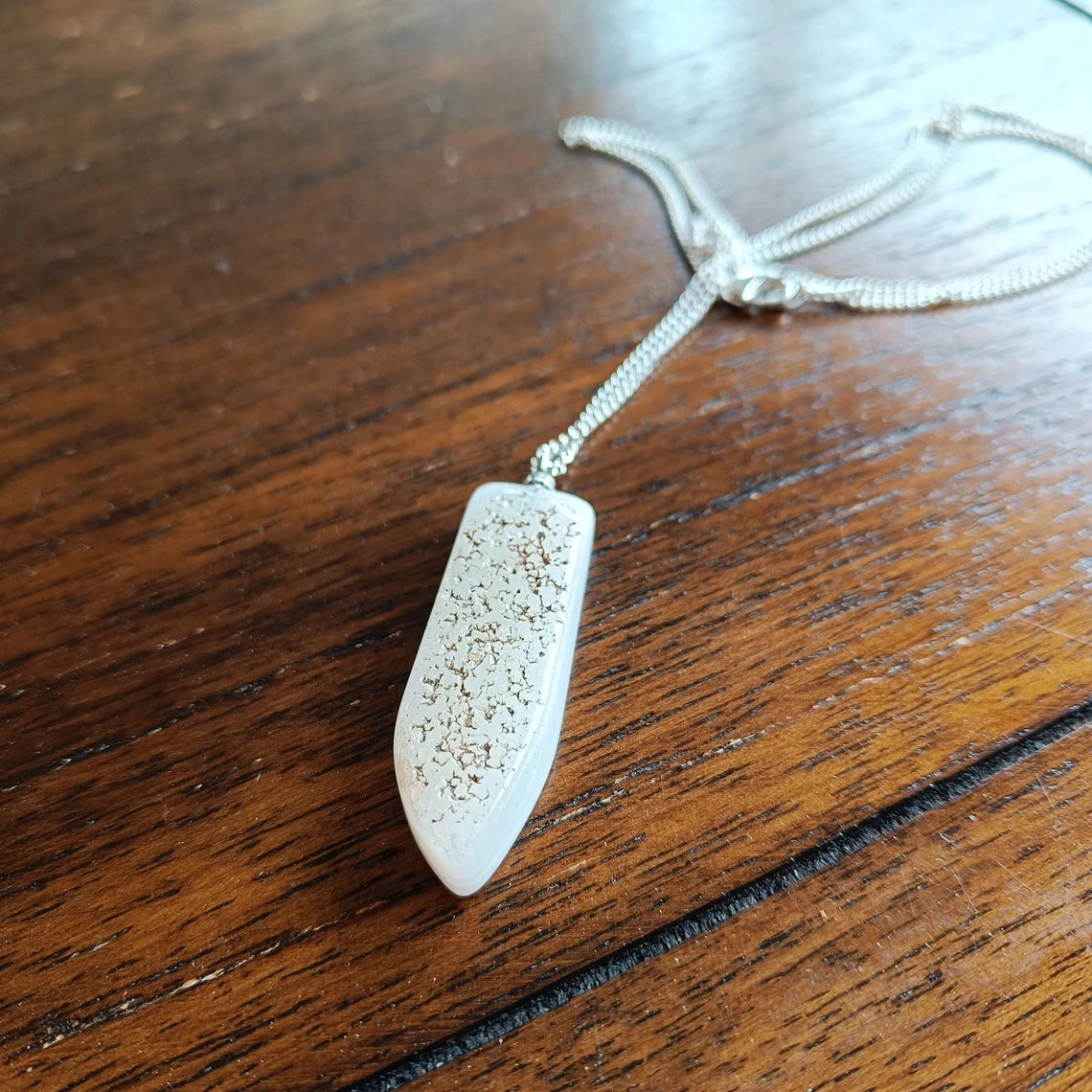 Large Spear Clear and Raw Agate stone